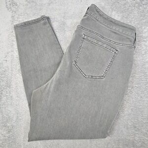 Torrid Light Gray Stretch Denim Jeans‎ Women's 18R Plus Size